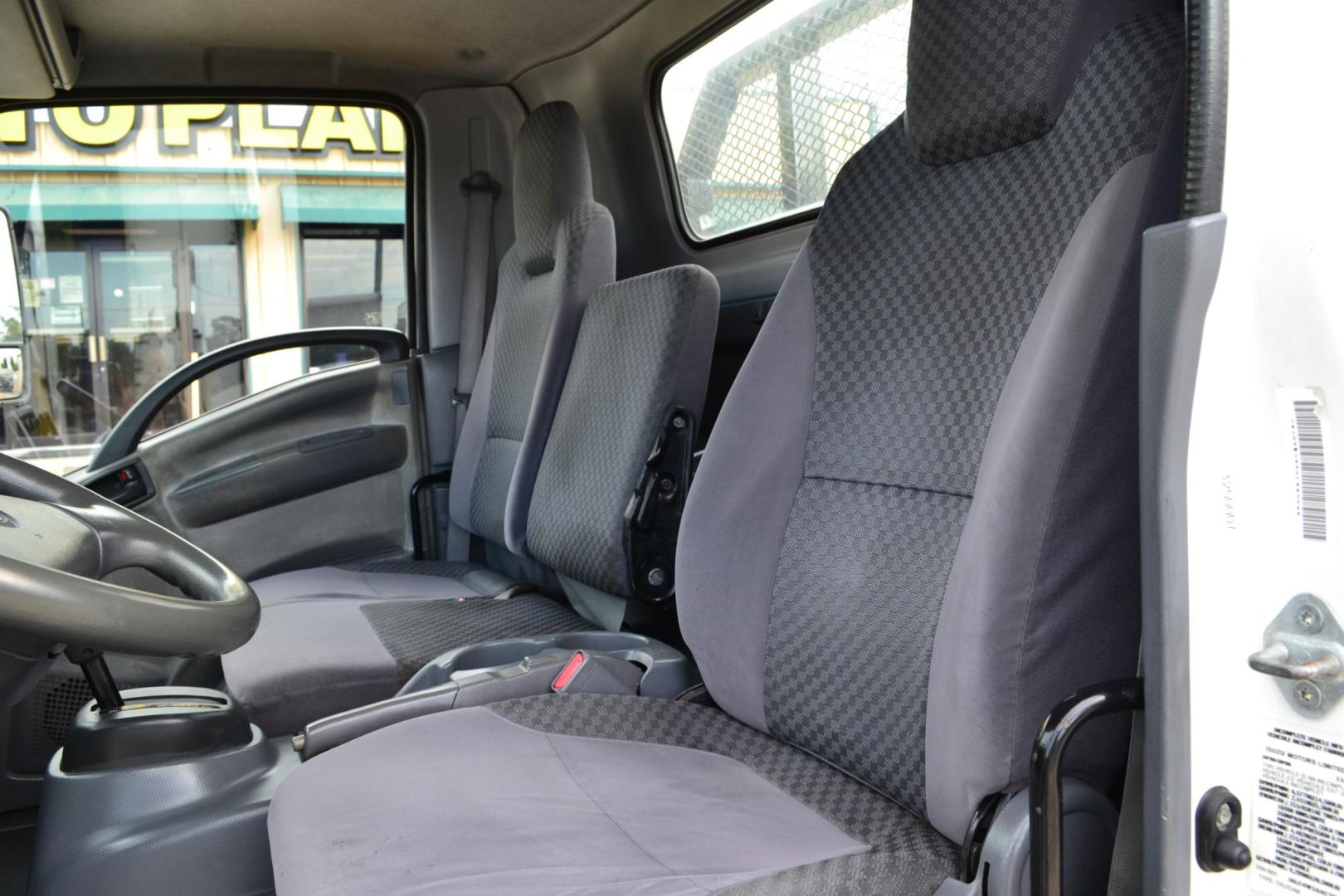 2012 WHITE /GRAY ISUZU NPR with an 4HK1TC 5.2L TURBO-CHARGED DIESEL engine, AUTOMATIC transmission, located at 9172 North Fwy, Houston, TX, 77037, (713) 910-6868, 29.887470, -95.411903 - 14,500 LB GVWR , 16FT FLATBED, 99" WIDE , EXHAUST BRAKE, POWER WINDOWS & LOCKS, COLD A/C - Photo#12