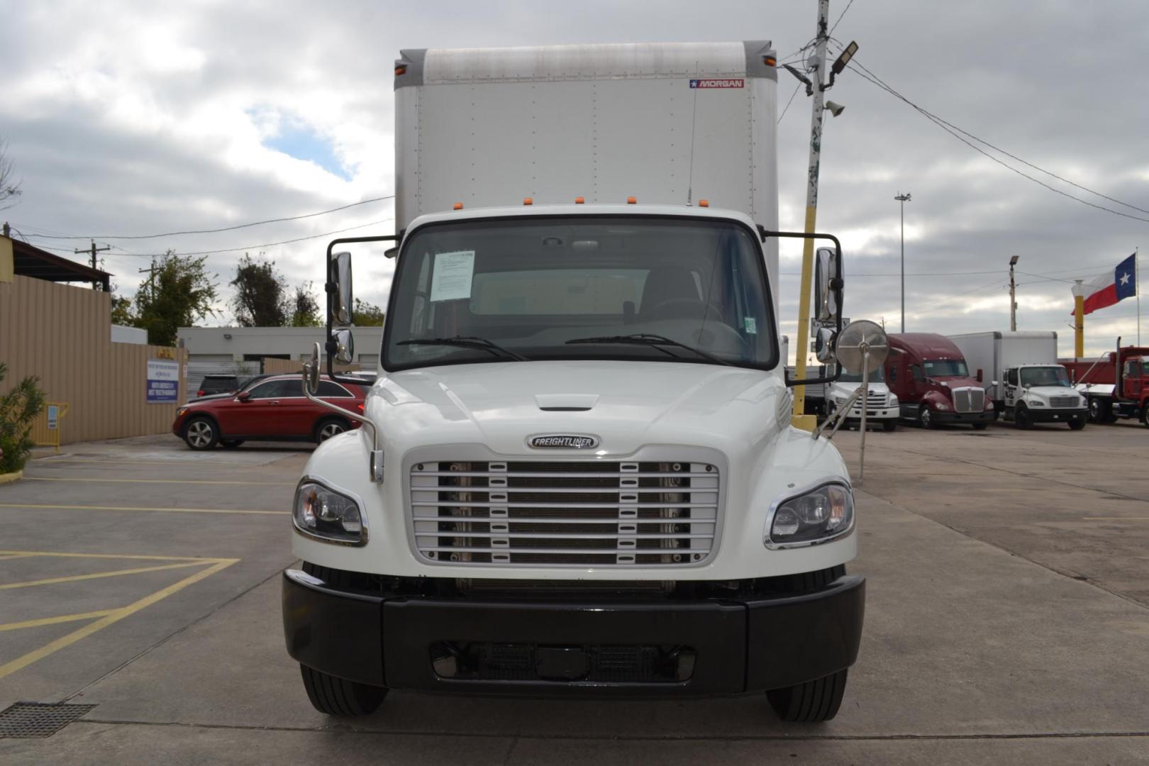2019 WHITE /BLACK FREIGHTLINER M2-106 with an CUMMINS B6.7L 240HP engine, ALLISON 2500RDS AUTOMATIC transmission, located at 9172 North Fwy, Houston, TX, 77037, (713) 910-6868, 29.887470, -95.411903 - Photo#1
