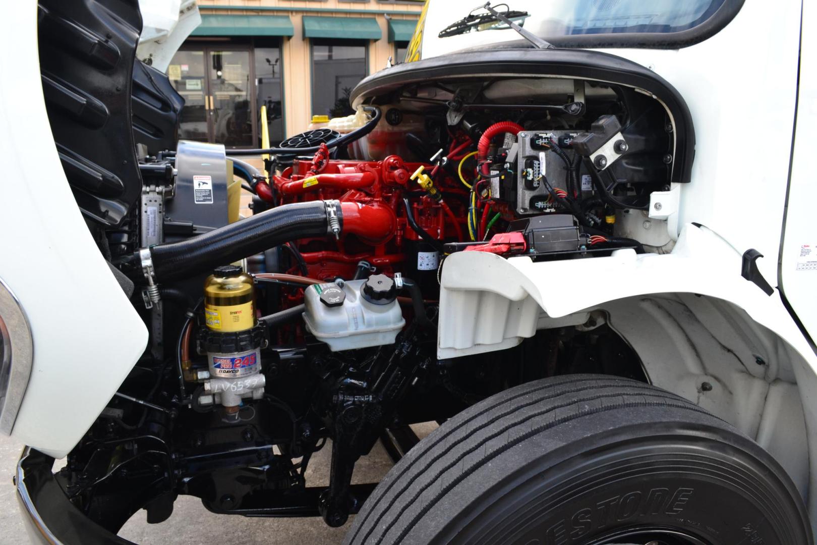 2020 WHITE /BLACK FREIGHTLINER M2-106 with an CUMMINS B6.7L 240HP engine, ALLISON 2500RDS AUTOMATIC transmission, located at 9172 North Fwy, Houston, TX, 77037, (713) 910-6868, 29.887470, -95.411903 - Photo#13