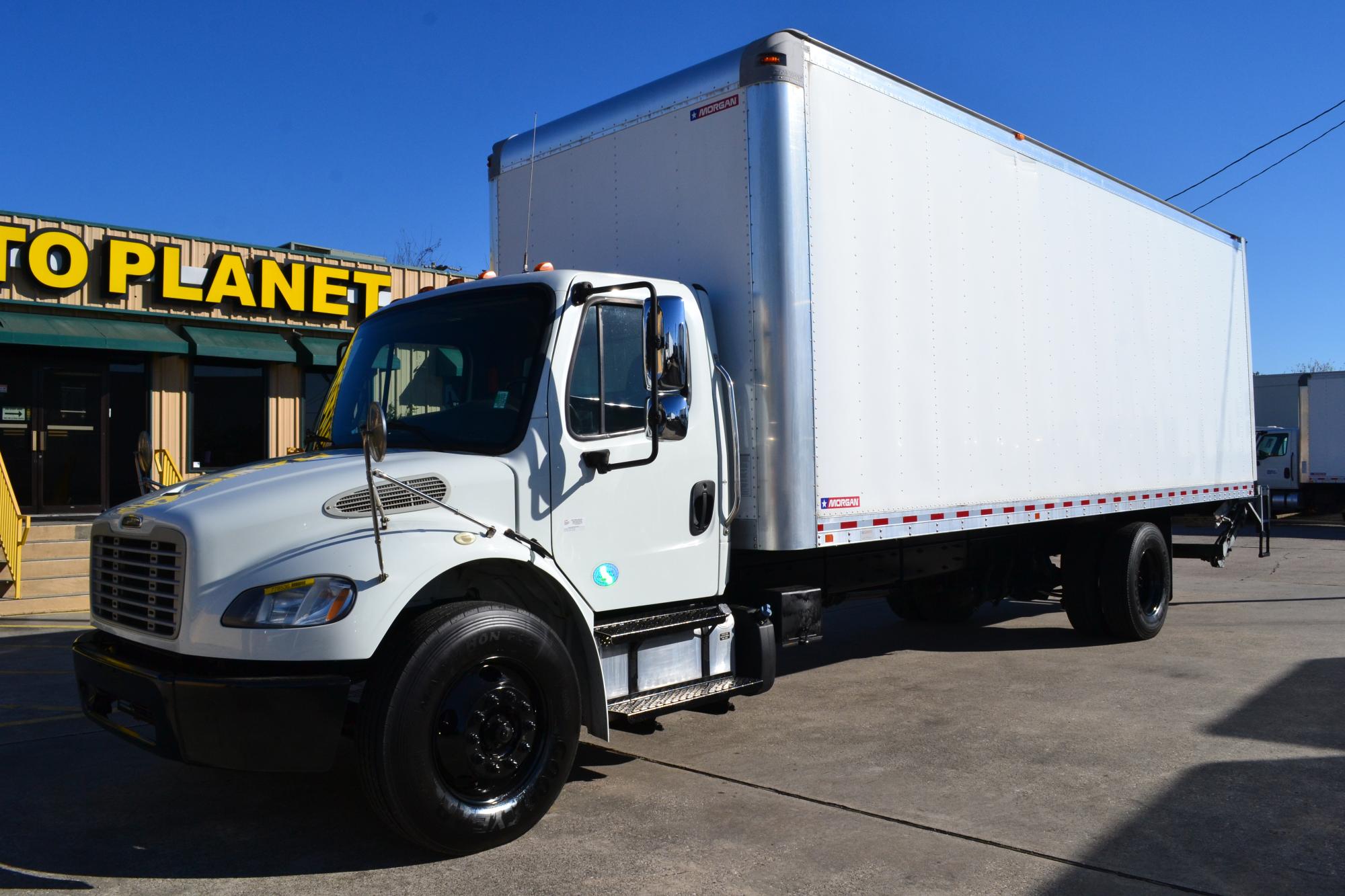 photo of 2018 FREIGHTLINER M2-106 26FT BOX 