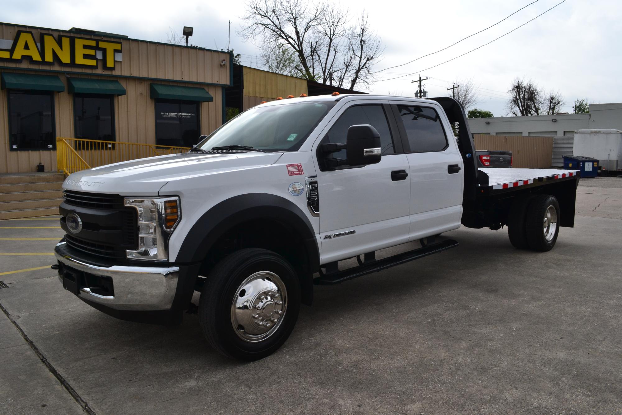 photo of 2018 FORD F-550 SUPER DUTY 11 FT FLATBED 