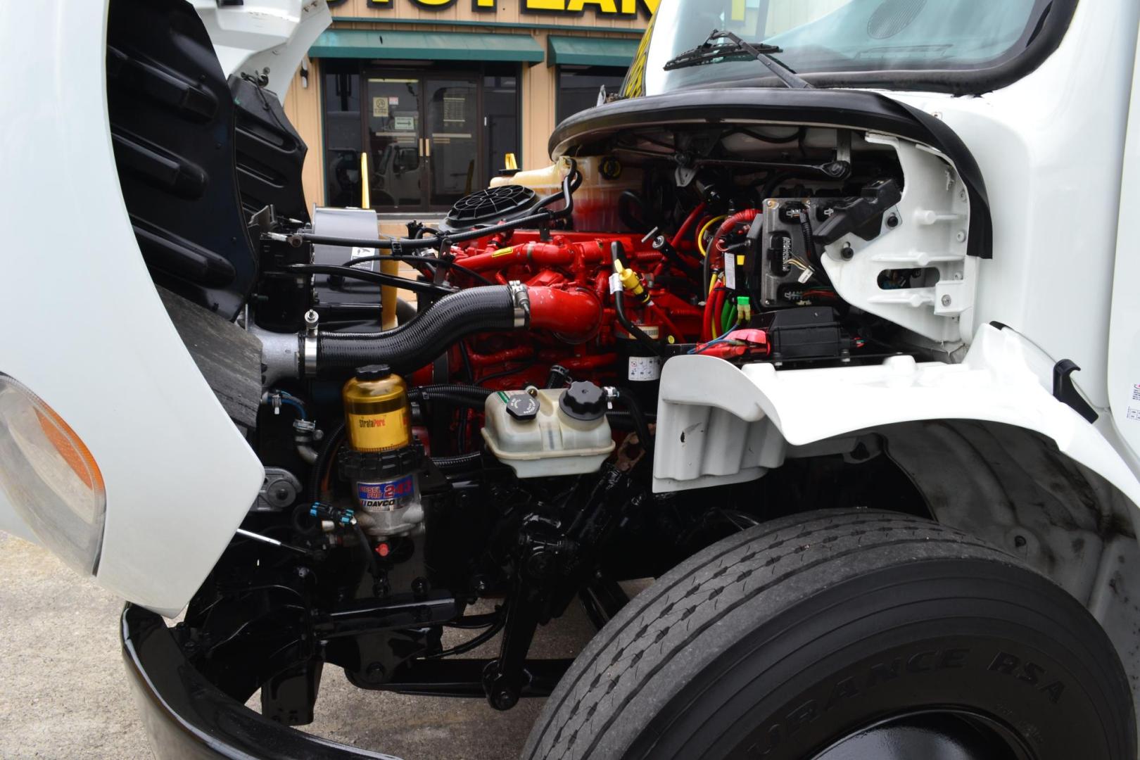 2017 WHITE /BLACK FREIGHTLINER M2-106 (3ALACWDT1HD) with an CUMMINS ISB 6.7L 240HP engine, ALLISON 2500RDS AUTOMATIC transmission, located at 9172 North Fwy, Houston, TX, 77037, (713) 910-6868, 29.887470, -95.411903 - 26,000 LB GVWR NON CDL, MORGAN 26 FT BOX, 103" X WIDTH 102", MAXON 3,000 LB CAPACITY ALUMINUM LIFT GATE, AIR RIDE SUSPENSION, 100 GALLON FUEL CAPACITY, COLD A/C, - Photo#15