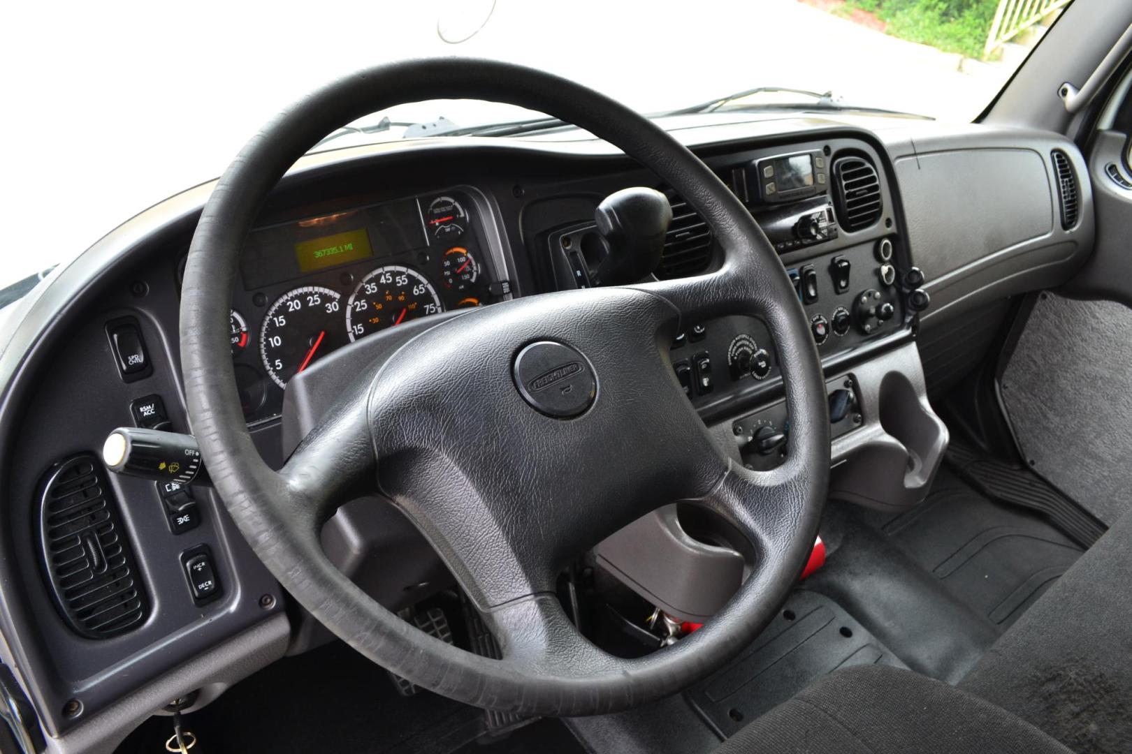 2019 WHITE /BLACK FREIGHTLINER M2-106 (U2-0967) with an CUMMINS B6.7L 240HP engine, ALLISON 2500RDS AUTOMATIC transmission, located at 9172 North Fwy, Houston, TX, 77037, (713) 910-6868, 29.887470, -95.411903 - 26,000 LB GVWR NON CDL, MORGAN 26 FT BOX , HEIGHT 103" X WIDTH 102", MAXON 3,000 LB ALUMINUM LIFT GATE W/ RAMP, AIR RIDE SUSPENSION, ALUMINUM WHEELS, 100 GALLON FUEL TANK, COLLISION MITIGATION W/ LANE ASSIST, POWER WINDOWS AND LOCKS, EXHAUST BRAKE - Photo#13
