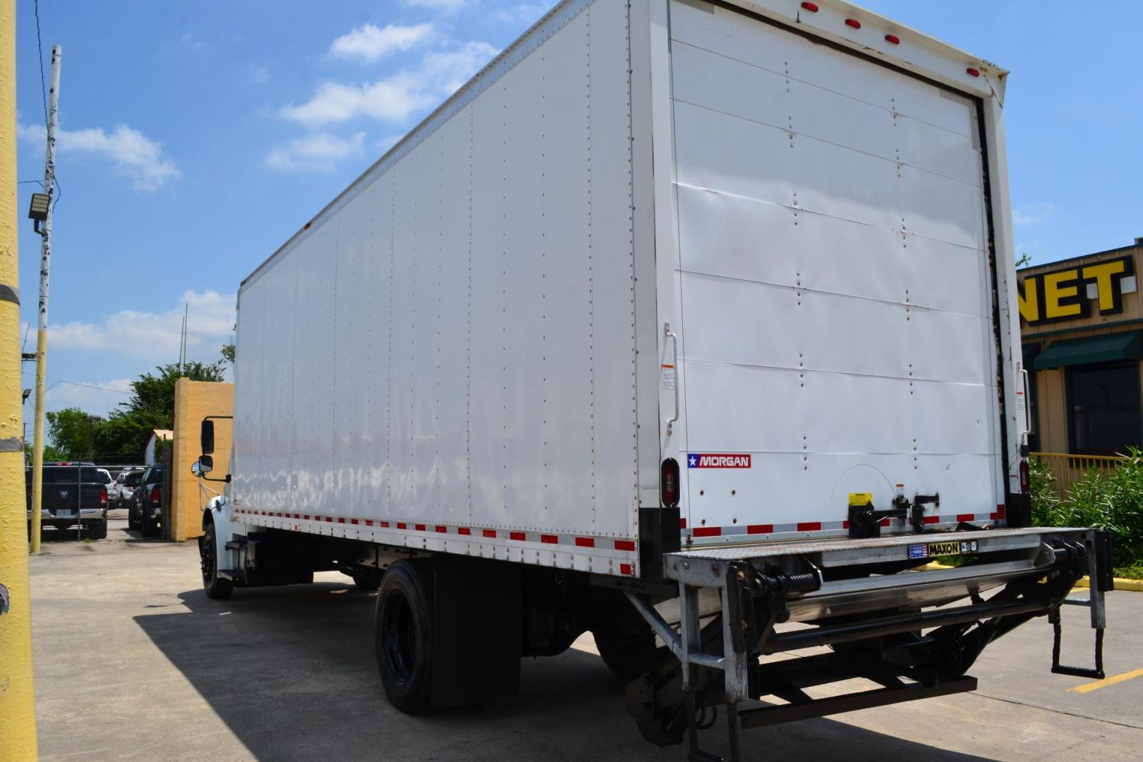 2017 WHITE /BLACK FREIGHTLINER M2-106 (3ALACWDT9HD) with an CUMMINS B6.7L 240HP engine, ALLISON 2500RDS AUTOMATIC transmission, located at 9172 North Fwy, Houston, TX, 77037, (713) 910-6868, 29.887470, -95.411903 - 26,000 LB GVWR NON CDL, MORGAN 26 FT BOX, HEIGHT 103" X WIDTH 102", MAXON 3,000 LB ALUMINUM LIFT GATE, AIR RIDE SUSPENSION, 100 GALLON FUEL TANKS, POWER WINDOWS, LOCKS & MIRRORS, COLLISION MITIGATION, LANE ASSIST, - Photo#6