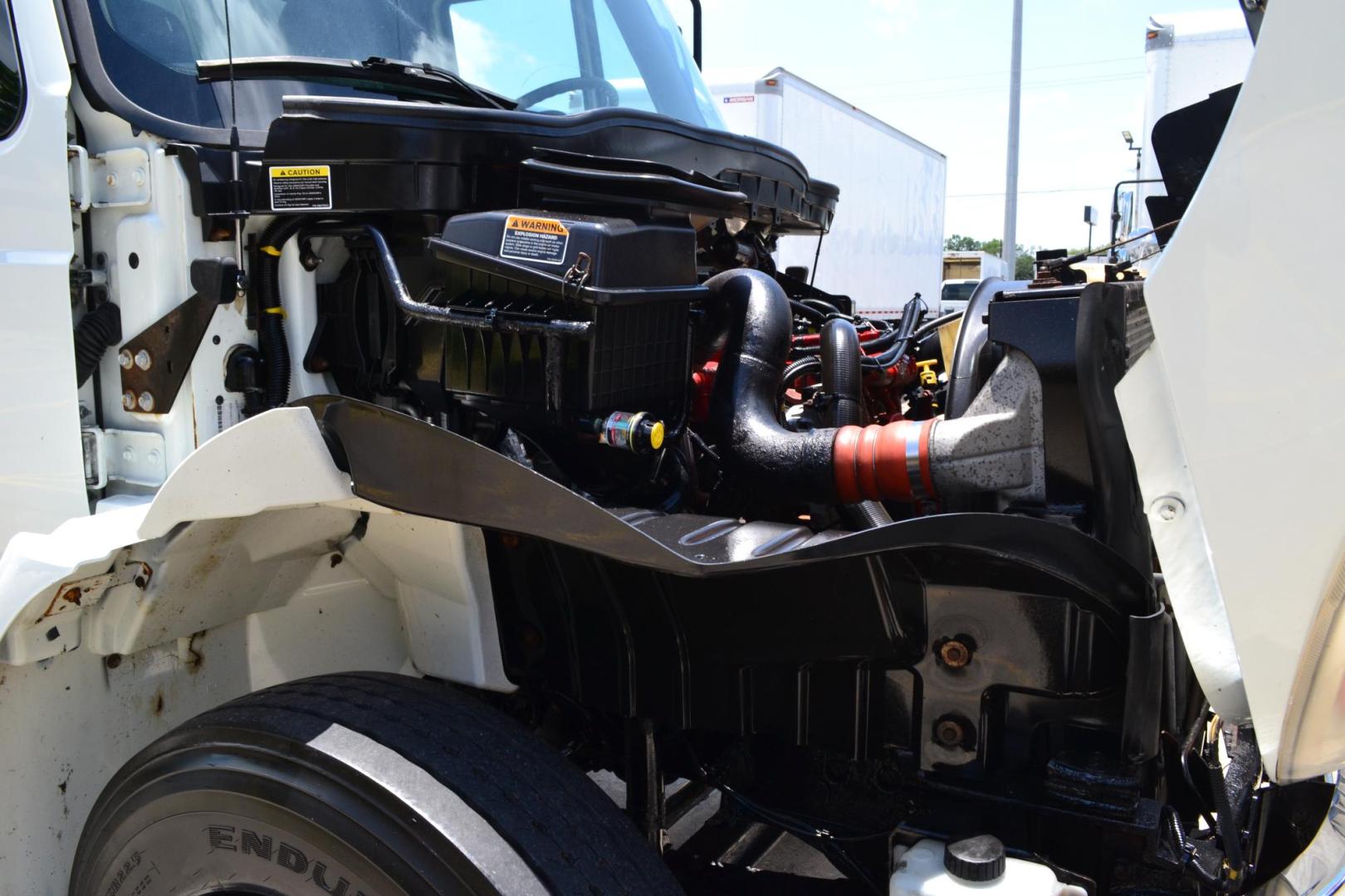2017 WHITE /BLACK INTERNATIONAL 4300 (1HTMMMML1HH) with an CUMMINS ISB 6.7L 220HP engine, ALLISON 2100HS AUTOMATIC transmission, located at 9172 North Fwy, Houston, TX, 77037, (713) 910-6868, 29.887470, -95.411903 - Photo#18