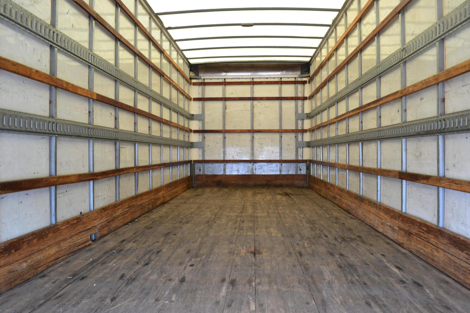 2015 YELLOW /GRAY FREIGHTLINER M2-106 (3ALACXDT9FD) with an CUMMINS ISB 6.7L 240HP engine, ALLISON 2500RDS AUTOMATIC transmission, located at 9172 North Fwy, Houston, TX, 77037, (713) 910-6868, 29.887470, -95.411903 - 26,000 LB GVWR NON CDL, MORGAN 26 FT BOX, HEIGHT 103" X WIDTH 102", 3,000 LB ALUMINUM LIFT GATE W/ RAMP, AIR RIDE SUSPENSION - Photo#8