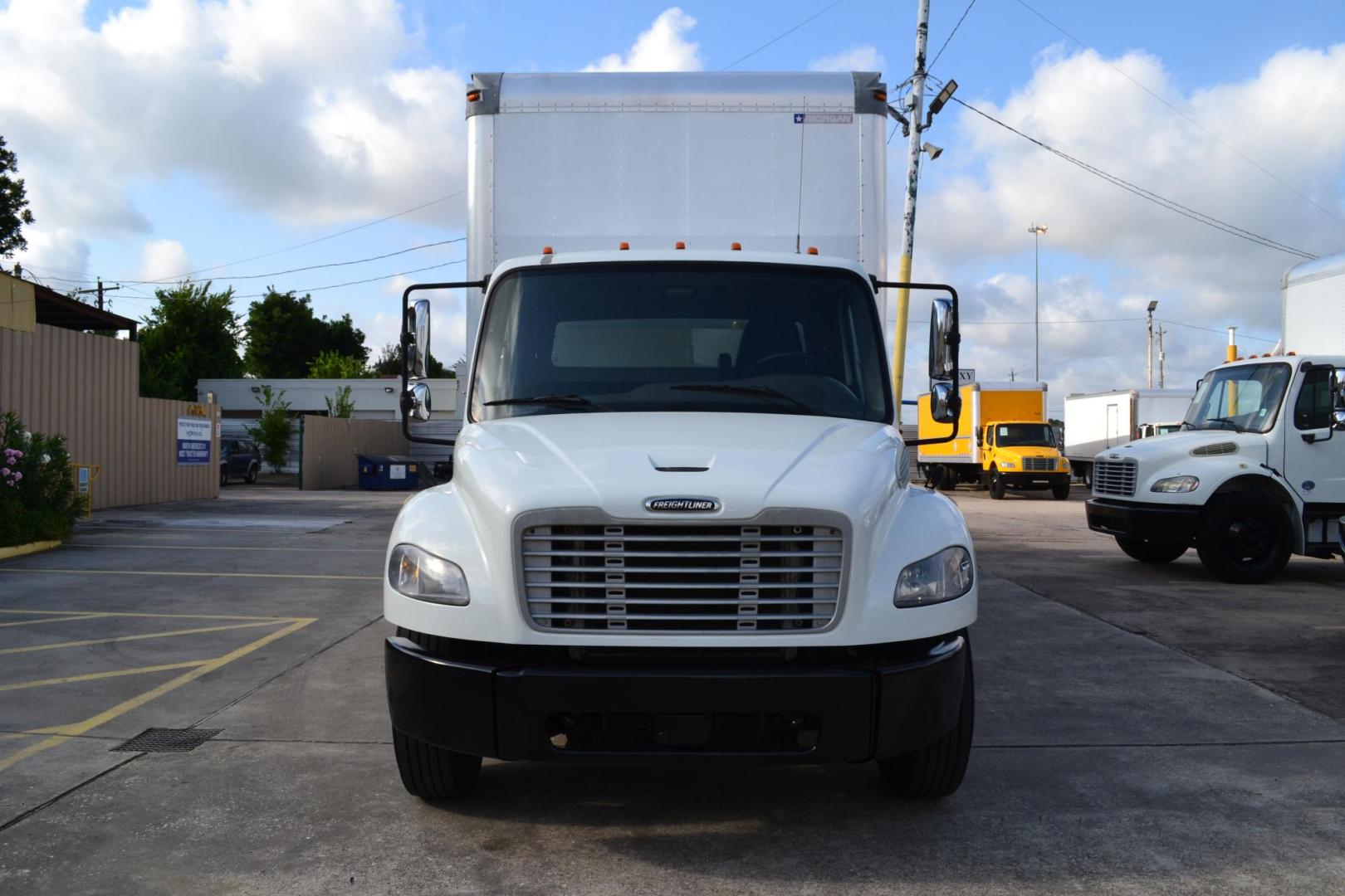 2018 WHITE /BLACK FREIGHTLINER M2-106 (3ALACWFC6JD) with an CUMMINS B6.7L 240HP engine, ALLISON 2500RDS AUTOMATIC transmission, located at 9172 North Fwy, Houston, TX, 77037, (713) 910-6868, 29.887470, -95.411903 - Photo#1