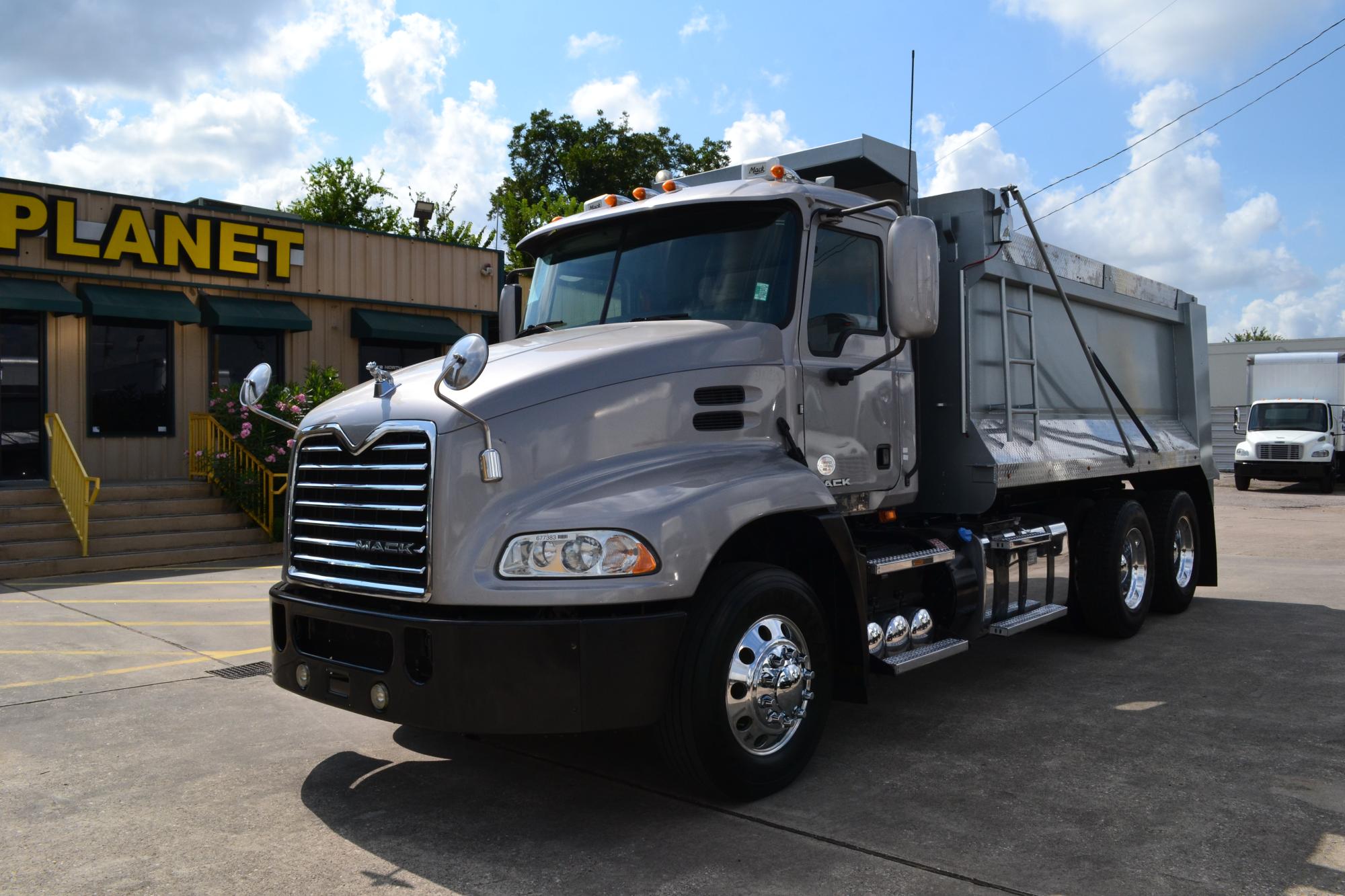 photo of 2017 MACK CXU613 15 FT DUMP TRUCK 