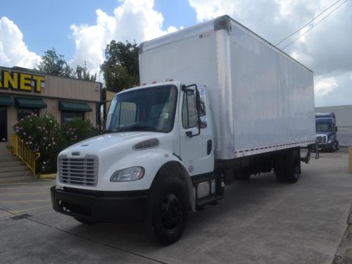 2018 FREIGHTLINER M2-106 26 FT BOX TRUCK 